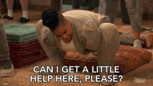 Can I Get A Little Help Here Please Raven Baxter GIF - Can I Get A Little Help Here Please Raven Baxter Ravens Home GIFs