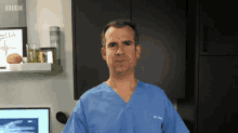 Confused Operation Ouch GIF - Confused Operation Ouch Van Tulleken GIFs
