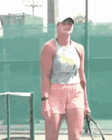 aryna sabalenka shimmy tennis shoulders dance