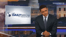 Shakes Head GIF - Tds Reaction The Daily Show Daily Show GIFs