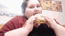 Amberlynn Eating GIF - Amberlynn Eating Sandwich GIFs