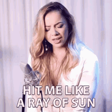 Hit Me Like A Ray Of Sun Emma Heesters GIF - Hit Me Like A Ray Of Sun Emma Heesters Halo GIFs