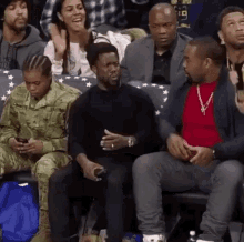 Kevin Hart Look Up GIF - Kevin Hart Look Up What GIFs