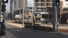 Tram Gold Coast GIF - Tram Gold Coast Queensland GIFs