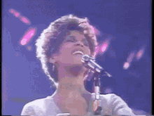 Whitney Houston Queen GIF - Whitney Houston Queen Icon GIFs