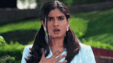 Raveena Tandon Surprised GIF - Raveena Tandon Surprised Shocked GIFs