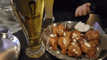 치맥 치킨 맥주 통닭 GIF - Chicken And Beer Beer Chicken GIFs