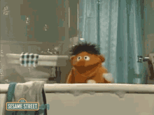 Ernie Bath Do De Rubber Duck With Ernie GIF - Ernie Bath Do De Rubber Duck With Ernie Sesame Street GIFs