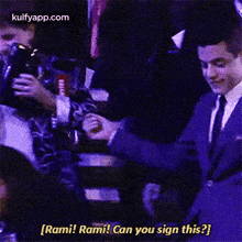 [rami! Rami! Can You Sign This?].Gif GIF - [rami! Rami! Can You Sign This?] Rami Malek Hindi GIFs