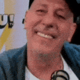 Yayo Riéndose No Se La Puede Creer Paulita GIF