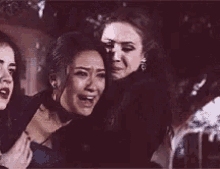 Hysterical Crying Vampire Diaries GIF - Hysterical Crying Vampire Diaries So Sad GIFs