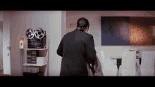 Pulp Fiction Vincent GIF - Pulp Fiction Vincent John Travolta GIFs