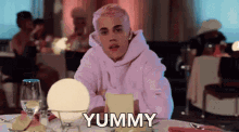 Yummy Justin GIF - Yummy Justin Justin Bieber GIFs