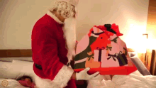 クリプレ　クリスマスプレゼント　サンタ　メリクリ　メリークリスマス GIF - Merry Christmas Santa Santa Claus GIFs