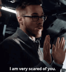 Chris Wood Scared GIF - Chris Wood Scared Mike GIFs