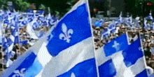 Quebec Flag Québec GIF - Quebec Flag Québec Montreal GIFs