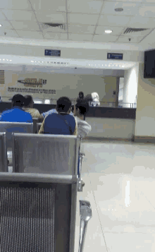 Office Waiting GIF - Office Waiting Chairs GIFs