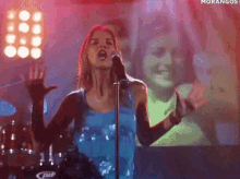 Sara Matos Sing GIF - Sara Matos Sing Dance GIFs