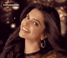Deepika Padukone.Gif GIF - Deepika Padukone Smile Pose GIFs
