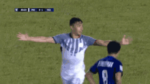 Test Phil Younghusband GIF