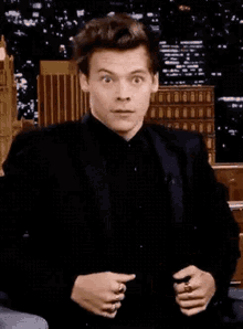 Harry Styles Late GIF - Harry Styles Late Uncomfortable GIFs