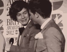 Larry Stylinson One Direction GIF