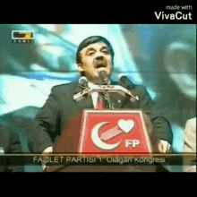 Cumhurbaşkanı Abdullah Gül GIF - Cumhurbaşkanı Abdullah Gül GIFs