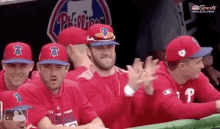 bryce harper happy phillies clapping