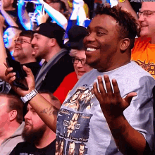 Wwe Fan What The Hell GIF - Wwe Fan What The Hell Confused GIFs