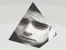 Pyramid Prism GIF - Pyramid Prism Triangle GIFs