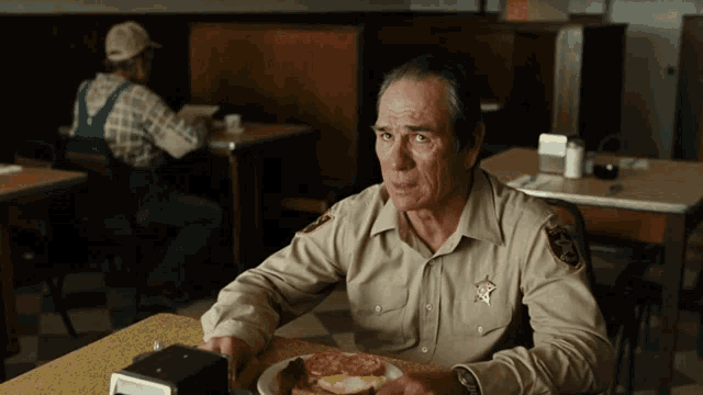 Tommy Lee Jones No Country For Old Men GIFs | Tenor
