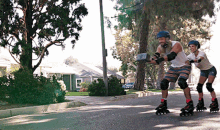 Thor Jane Foster GIF - Thor Jane Foster Roller Skates GIFs