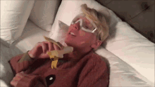 Taylor Swift Taylor Swift Banana GIF - Taylor Swift Taylor Swift Banana I Am Not Asleep My Mind Is Alive GIFs