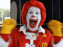 Clown Mcdonalds GIF - Clown Mcdonalds Happy GIFs