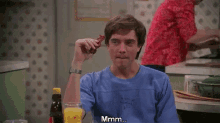 Yummy GIF - That70sshow Bacon Eating GIFs