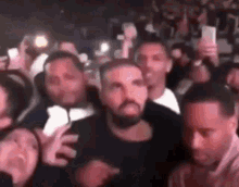 Drake Crowded GIF - Drake Crowded GIFs