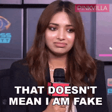 That Doesn'T Mean I Am Fake Jiya Shankar GIF - That Doesn'T Mean I Am Fake Jiya Shankar Pinkvilla GIFs