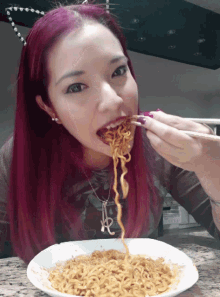 noodles ramen girls eating