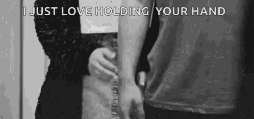 Hold Me In Your Arms Hug GIF - Hold Me In Your Arms Hug Couple