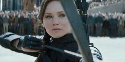 Katniss Killing GIF - Arrow Bowarrow Bowandarrow GIFs