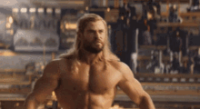 Thor Sin Camiseta GIF - Thor Sin Camiseta Chicas Desmallan GIFs