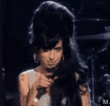 Amy Winehouse GIFs | Tenor