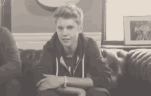 Justin Bieber GIF - Justin Bieber Shrugs GIFs
