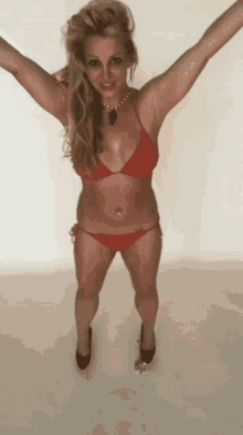 Britney Twirling GIF - Britney Twirling Spinning GIFs