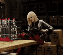 Cate Reading GIF - Cate Reading Serious GIFs