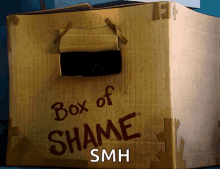 Despicable Me Box Of Shame GIF - Despicable Me Box Of Shame Peek GIFs