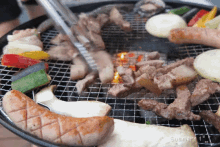 바베큐 바비큐 고기 철판 굽기 굽다 삼겹살 지글지글 GIF