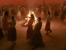 festa da fogueira bonfire dance