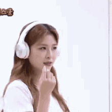 Gwsn Girls In The Park GIF - Gwsn Girls In The Park Kang GIFs