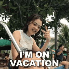 Im On Vacation Dane Manalad GIF - Im On Vacation Dane Manalad Nakabakasyon Ako GIFs
